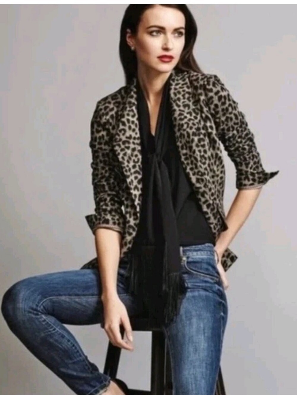 Cabi Gray Leopard Animal Print One Button Career Jungle Blazer Womens size 6